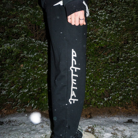 OG Activist Jogger Black